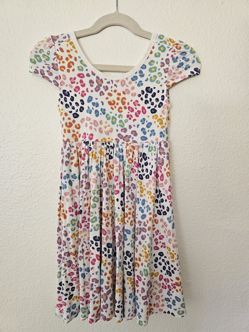 Little Sleepies Rainbow Leopard Print size 5 Dress